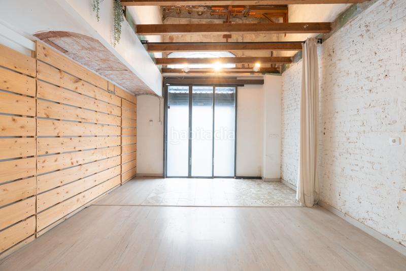 Foto d3f2e57f-16dc-4b7a-ae42-87db7dece0d7. Local comercial en Vila de Gràcia Barcelona