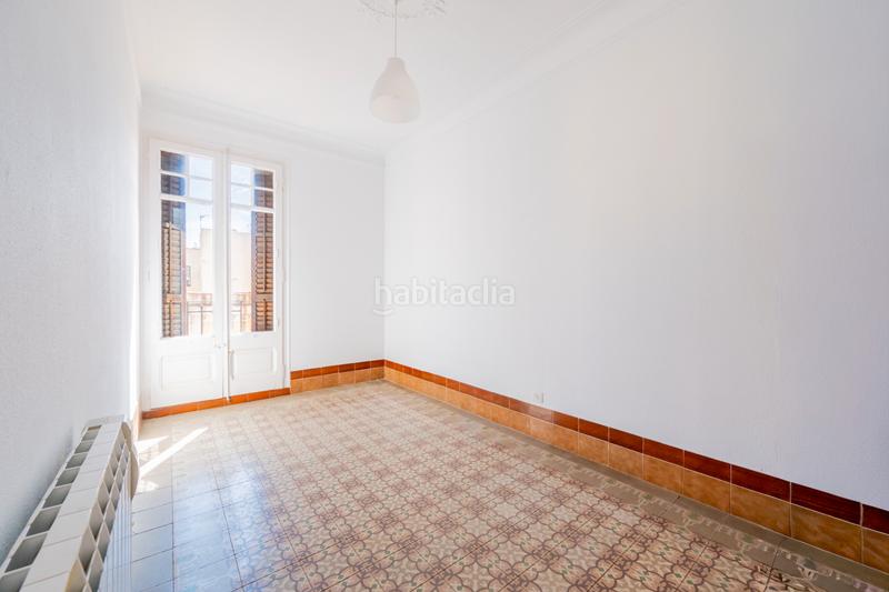 Foto e10cd19a-1d0d-4329-a08c-4183ea17d316. Flat in Vila de Gràcia Barcelona