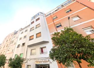 Appartement  Carrer jardí