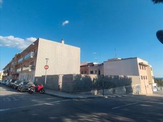 Terreny residencial  Carrer sebastià puig i miró