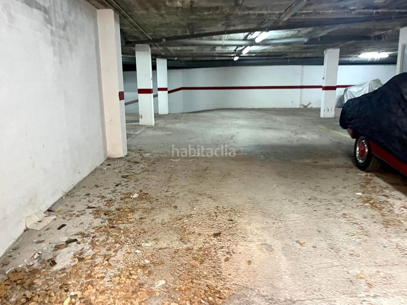 Foto 70943071-5015-4f74-8869-24febd200bbe. Aparcament cotxe a comerc a Guardiola de Berguedà