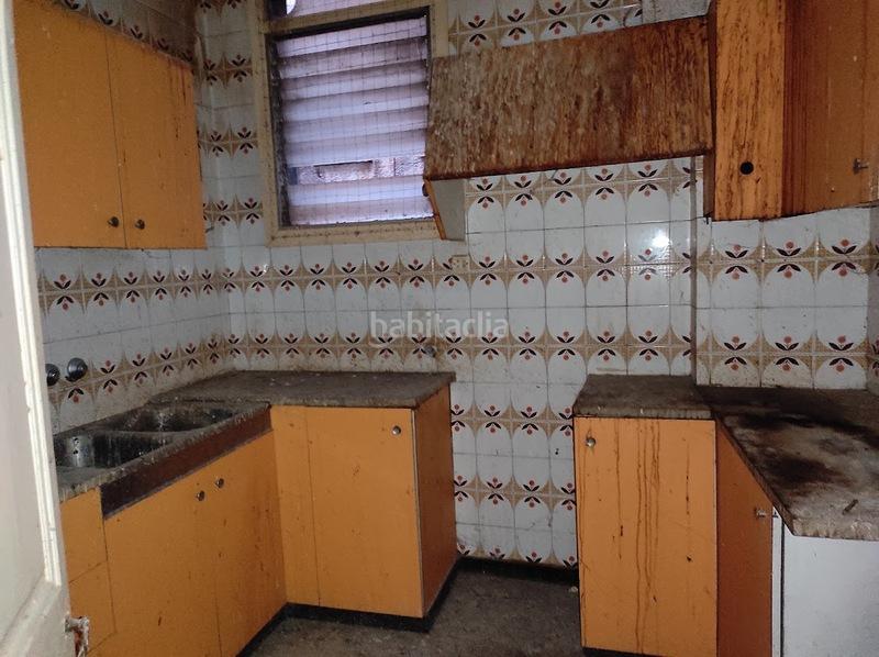 Foto b50937de-98f2-4d2a-a9d5-c94807698861. Edificio en venta edificio en Centre Vic