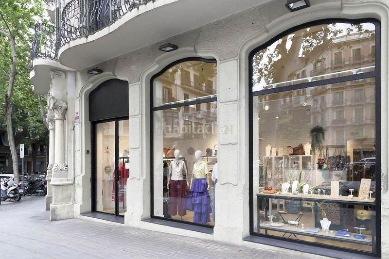 Foto 2e2b668d-3097-49a6-a6b1-96625ee0beb8. Pas-de-porte local commercial dans Dreta de l´Eixample Barcelona