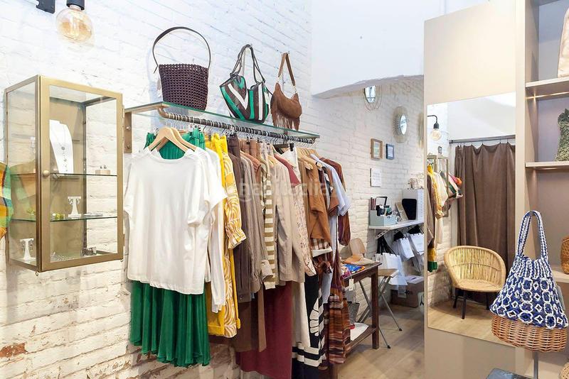 Foto bb82d7f7-6b75-4ec0-a339-df8db21decd9. Transfer business premise in Dreta de l´Eixample Barcelona