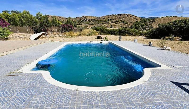Foto 4b1c0cd2-cd4d-4d64-834b-dc84bf78d52a. Maison avec piscine dans Totana