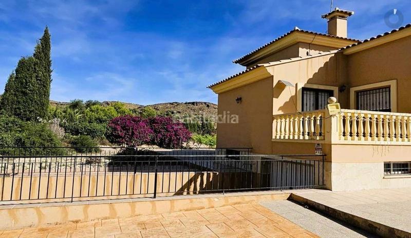 Foto 856febe7-2c04-498b-a2ed-b24d93ffc96d. Maison avec piscine dans Totana