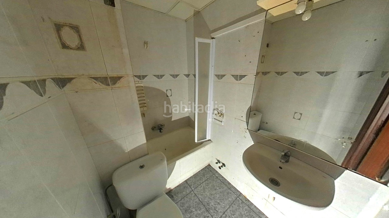 Foto bf6e8b74-6c39-4f0d-887e-250c7830a229. Piso hospitalet de llobregat en Les Planes Hospitalet de Llobregat (L´)