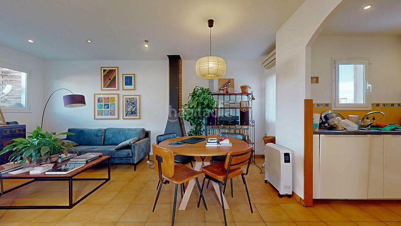 Foto 44bd243a-f2a8-4cfd-84ea-f78e08f4a0b9. Àtic a Dreta de l´Eixample Barcelona