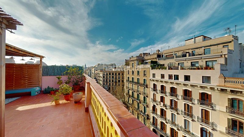 Foto 6a0f0437-d066-4ff2-9c86-0b25bb2959b8. Àtic a Dreta de l´Eixample Barcelona