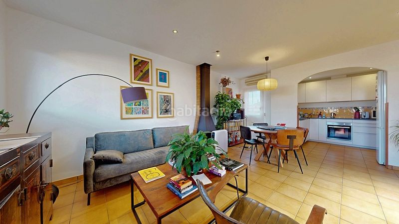 Foto 714d9bce-fdfd-4f49-ab18-156b37518dd5. Àtic a Dreta de l´Eixample Barcelona