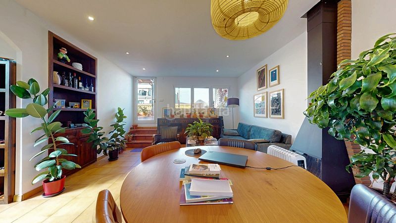 Foto d9ed50f9-6abd-4040-a942-4e194f0a7922. Àtic a Dreta de l´Eixample Barcelona