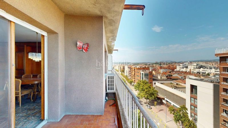 Foto 7f3d63e6-7ca8-4dc9-84fc-a156447163b1. Flat with fireplace heating parking in Eixample Sabadell