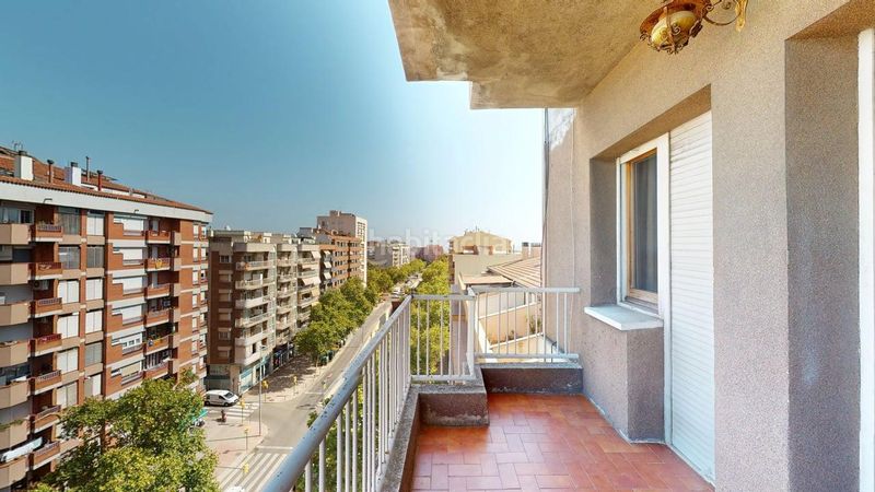 Foto 657f84bb-f04c-4bdc-8029-6d6f83d960be. Piso en Eixample Sabadell