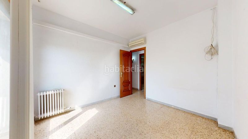 Foto d38a1e98-b32e-4096-abde-27d077908422. Piso en Eixample Sabadell