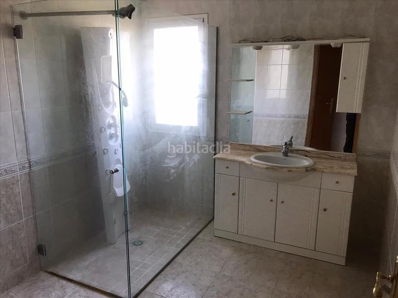 Foto 13cf66fe-def5-42f1-b252-d81572f69304. Casa en Arenys de Munt
