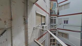Etagenwohnung in Llefià