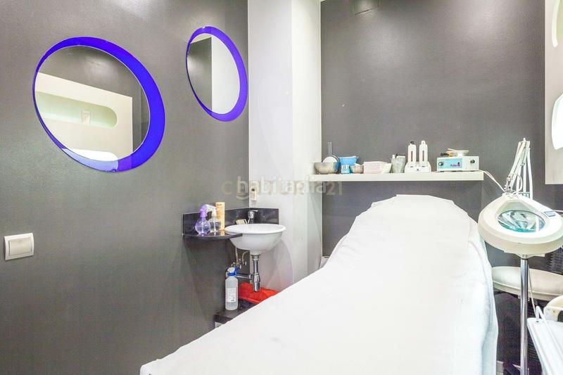 Foto dad630f2-ef42-4252-b283-6616f234e933. Local comercial en Lloreda Badalona