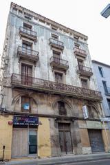 Edifici a Centre
