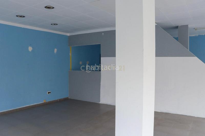 Foto 0b4d9fb8-75cb-4323-a1a0-723f8af4a8d3. Local comercial en Tordera Tordera