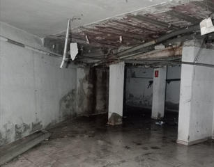 Büro in La Salut