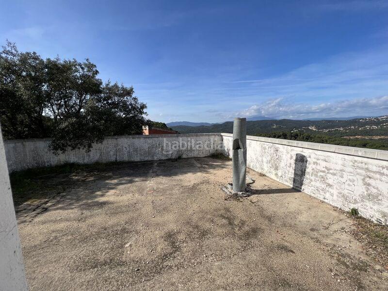 Foto c6a66778-59a6-4a90-9d1a-b0e7ce6af92e. Edificio en poblat iberic en Roca Grossa Lloret de Mar