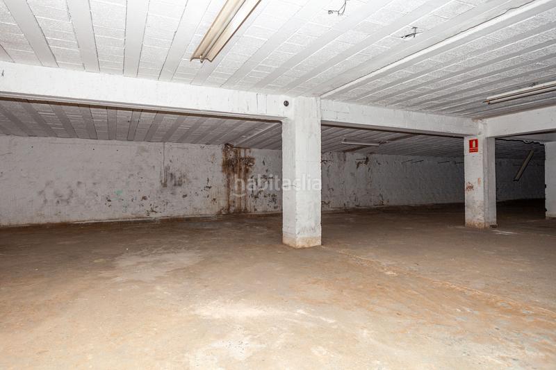 Foto 50e72b94-e685-4ac1-932d-4851a64c3202. Car parking in diputacio in Poblenou Pineda de Mar