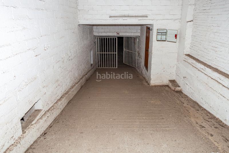 Foto ee9583d7-a0ca-4593-a618-fcf0ffaf1b66. Car parking in diputacio in Poblenou Pineda de Mar