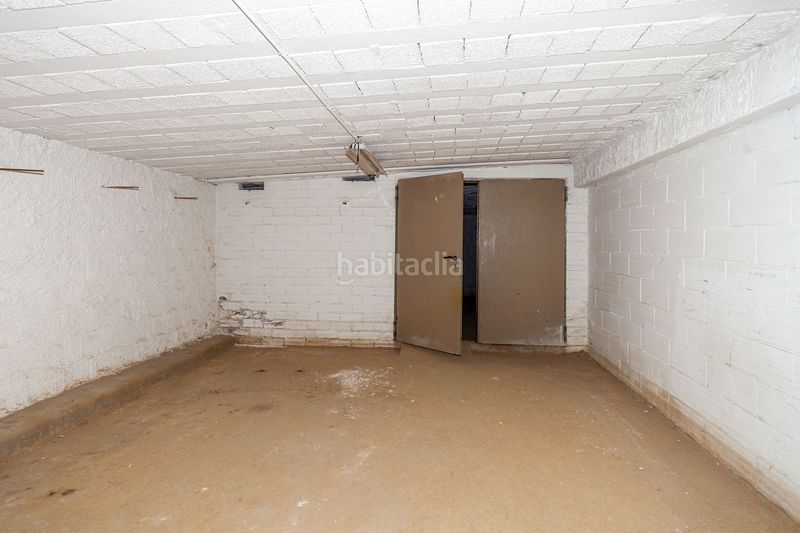 Foto 224b2c6e-bcf9-4191-947e-63459b2fcce9. Aparcament cotxe a diputacio a Poblenou Pineda de Mar