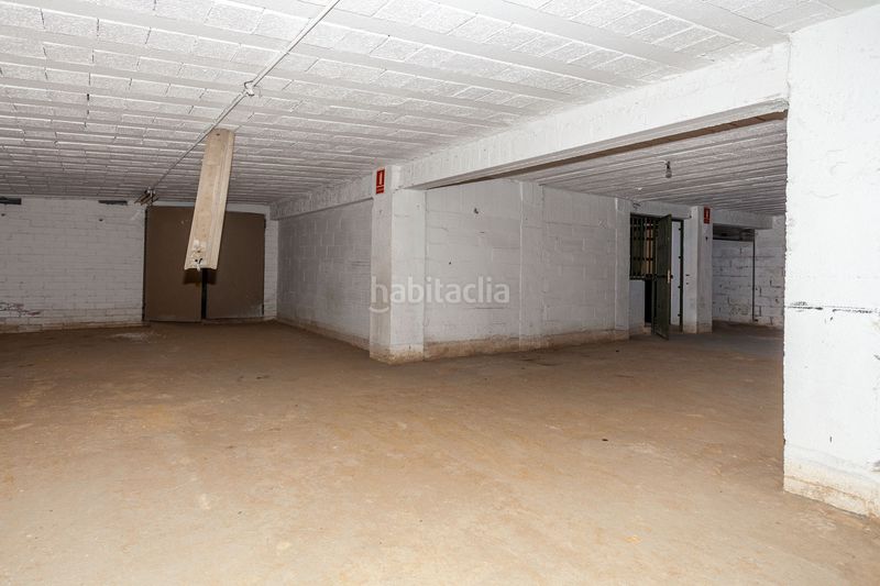 Foto e05f0bca-f83d-48e0-a7af-f9f6bb259251. Aparcament cotxe a diputacio a Poblenou Pineda de Mar