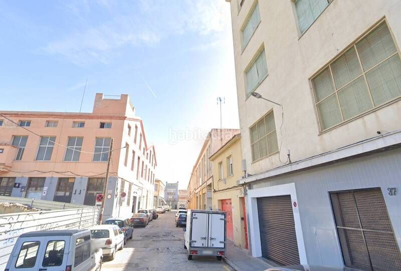 Foto c18771ed-460c-4766-bf30-2d35b3686bc5. Local comercial a torrijos a Eixample Mataró