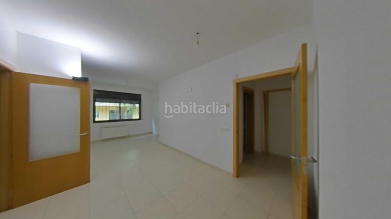 Foto 8ec4eef6-26e7-44c5-a9a3-c1fa2055842f. Apartamento en rocaberti psio en Creu de la Mà Figueres