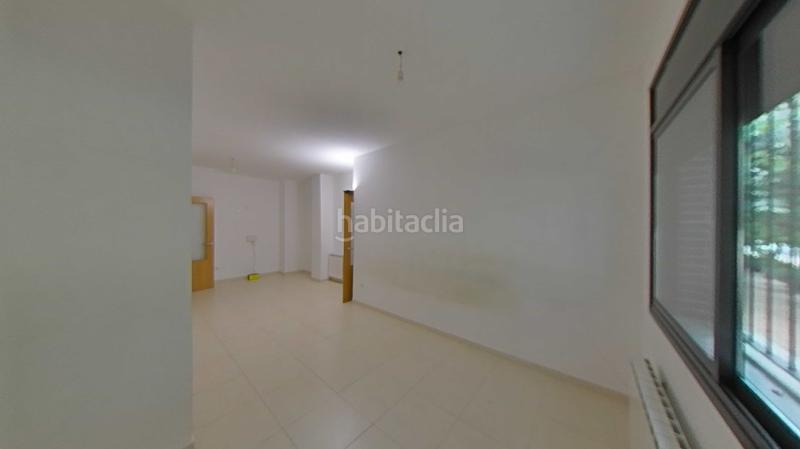 Foto c2061a2d-08b2-42c3-9d6c-e76d8003c1ca. Apartamento en rocaberti psio en Creu de la Mà Figueres