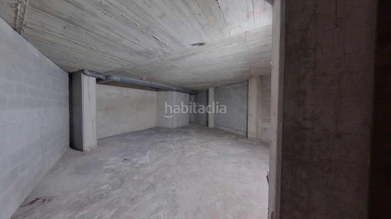 Foto f55ff946-817f-4840-8f39-a336830cb6f1. Local comercial a alemanya a Via Europa - Parc Central Mataró