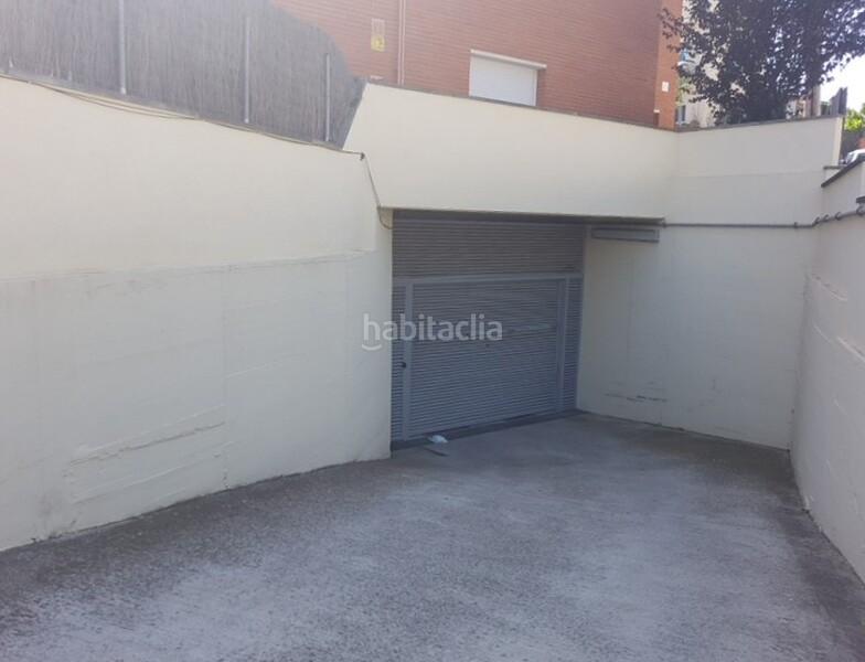 Foto b4b2b53e-ef21-4a50-ba02-d74485d007fc. Parking coche en doctor homs en Alella