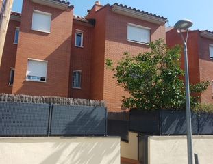 Aparcament cotxe a Doctor homs, 11. Parking en alella