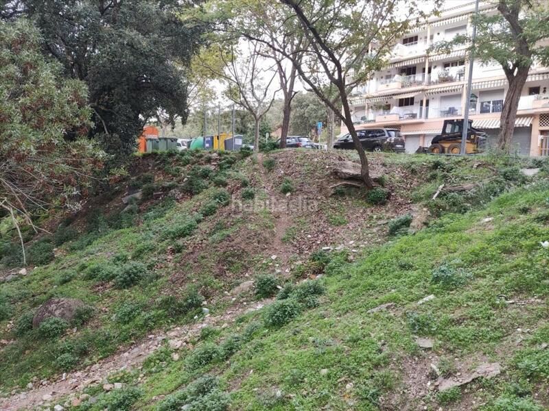 Foto d6aa455b-90cd-4b8c-88e4-b18187bb0972. Terreny residencial a 19 a Jonquera (La)