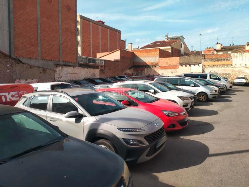 Foto b7f3a0c4-d8b3-49ce-ae75-ddef09bd6bdf. Wohngrundstück in sant joan in Centre Ripollet