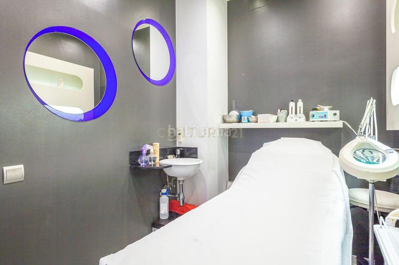 Foto 9bfa4446-f13f-44ff-916f-9b7d8eedda80. Transfer business premise in riu congost 5 in Lloreda Badalona