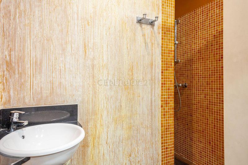 Foto fb8f6ddd-dcfa-4ab3-9b32-5c630acd8420. Trapasso locale commerciale in riu congost 5 in Lloreda Badalona