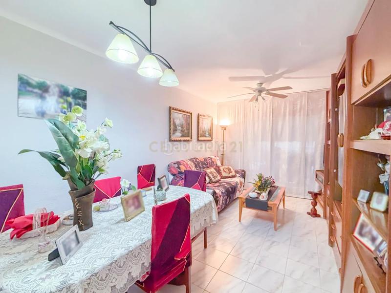 Foto dc7c5ed9-d2c9-4381-96b8-eb786ad555fd. Apartament a Rocafonda Mataró