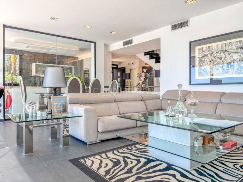 Foto 53699ac4-5a3c-4b89-b00e-3930fe3775ae. Casa en av. dels garrofers vivir el mediterráneo desde lo más alto quintmar en Sitges