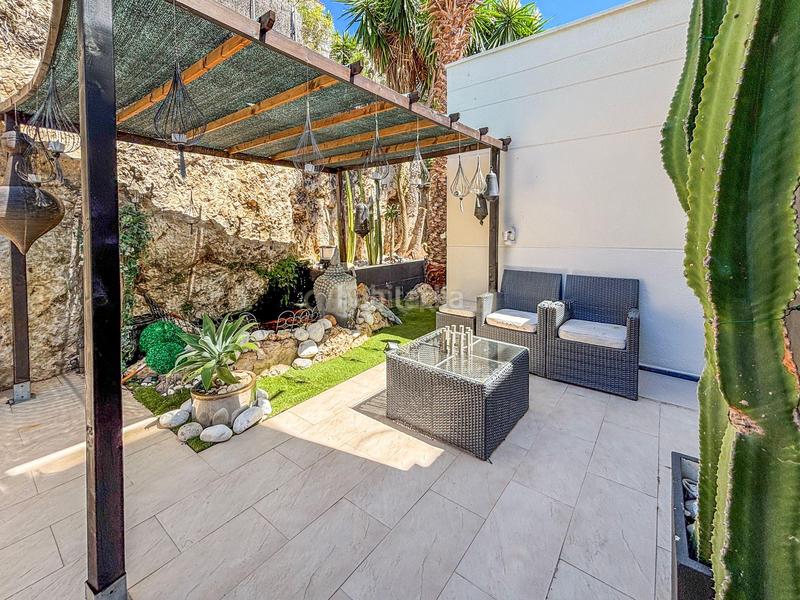 Foto 61af4278-ce73-4b08-8a4e-2b91c795a133. Casa en av. dels garrofers vivir el mediterráneo desde lo más alto quintmar en Sitges
