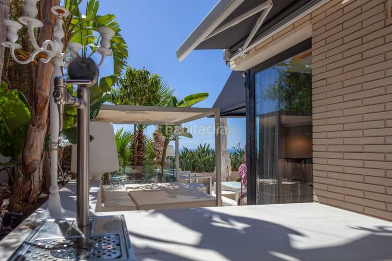 Foto 9745a155-9e8b-4153-ab4f-0a23023443f0. Casa en av. dels garrofers vivir el mediterráneo desde lo más alto quintmar en Sitges