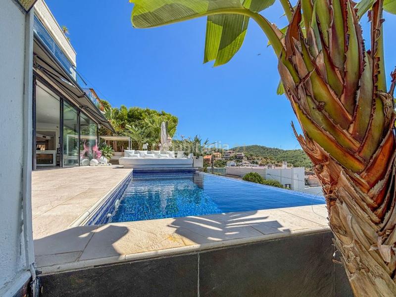 Foto eca211c3-81b5-405b-899b-079a1248085b. Casa en av. dels garrofers vivir el mediterráneo desde lo más alto quintmar en Sitges