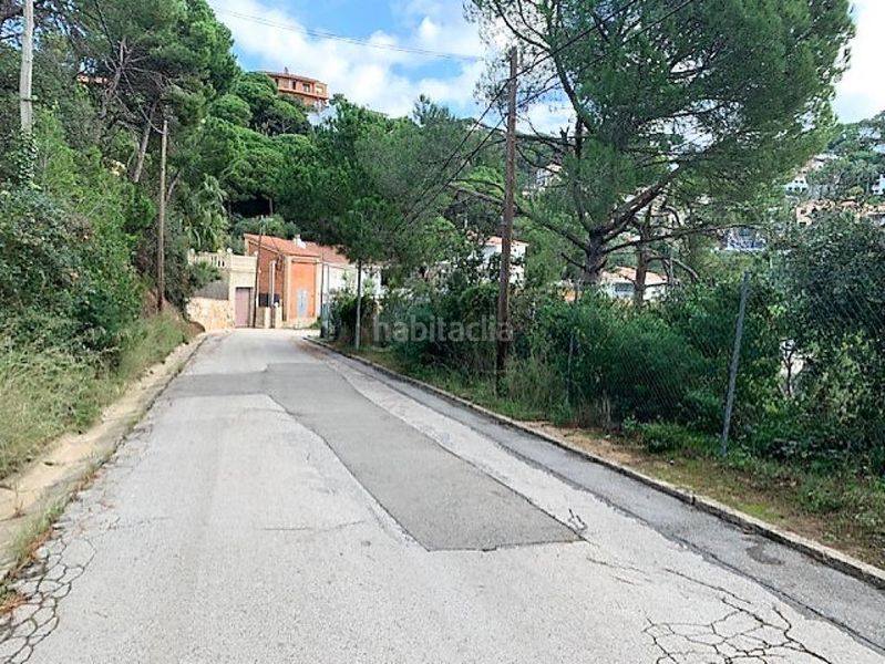 Foto 7bd23ec4-957e-4a54-8fce-f6efb99c2c0f. Terreno residencial en font dels capellans terreno en lloret en Lloret de Mar