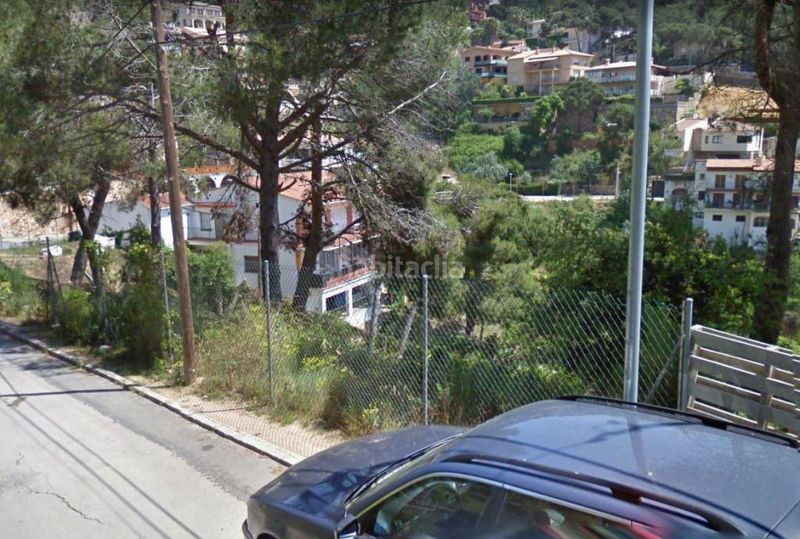Foto cc11b17e-156a-412b-9e75-ca481df0431f. Terreno residencial en font dels capellans terreno en lloret en Lloret de Mar