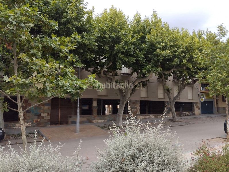 Foto 49d1e1fe-7431-488d-a91d-d8e1d1218b88. Edifici a riera i penya a Arenys de Munt