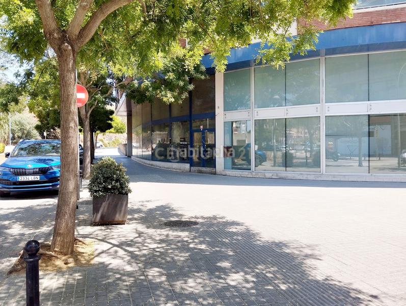 Foto 488179bb-f69f-4eef-b451-640c6a6a698f. Local comercial en anselm clave en Mercat-Mas Moixa Blanes