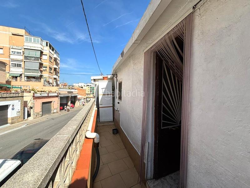 Foto 37581167-dac6-411c-bf2c-004bdca5ddcb. Apartamento en font de lalzina en Singuerlín Santa Coloma de Gramenet