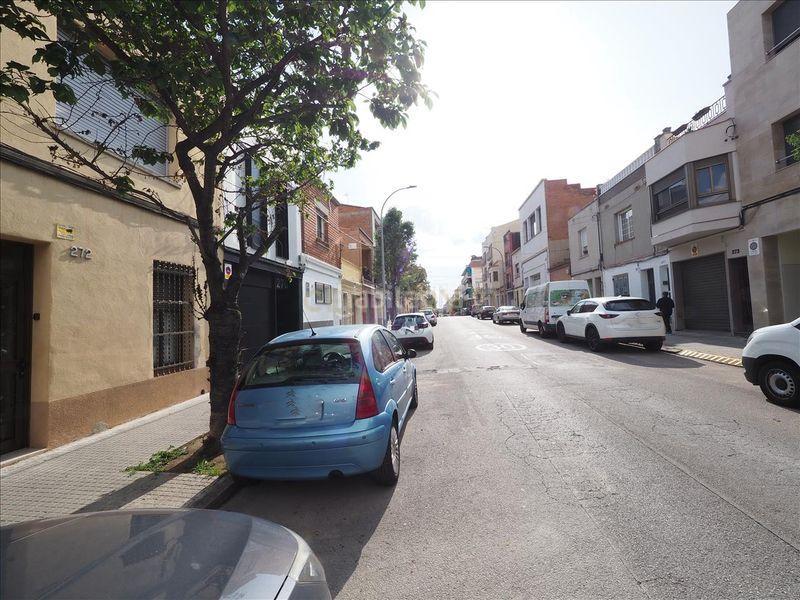 Foto 8b0e6d46-36b6-4369-b618-3b0ec369f592. Haus in ample 274 in Sant Pere Nord Terrassa